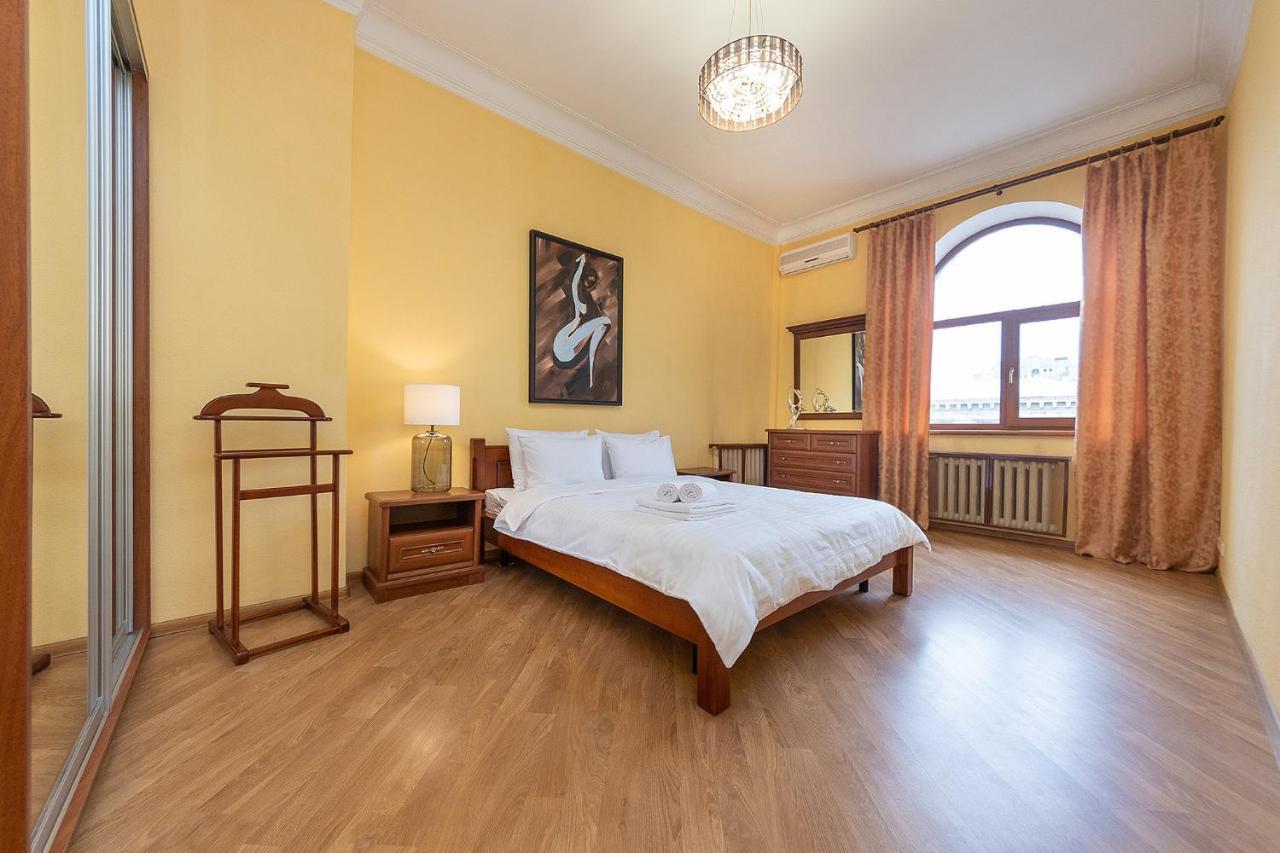 Kiev 24 Apartments Екстер'єр фото
