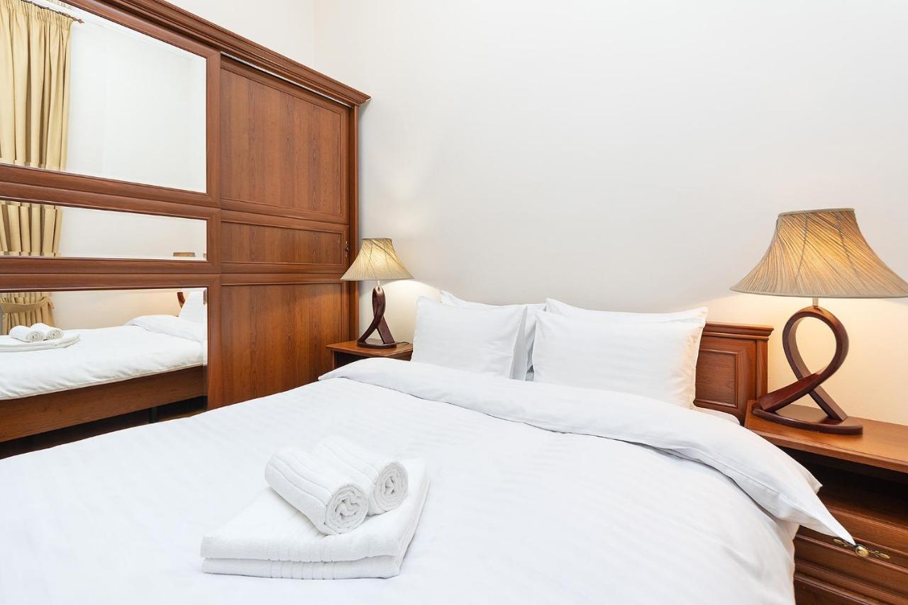 Kiev 24 Apartments Екстер'єр фото
