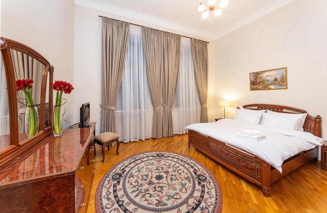 Kiev 24 Apartments Екстер'єр фото