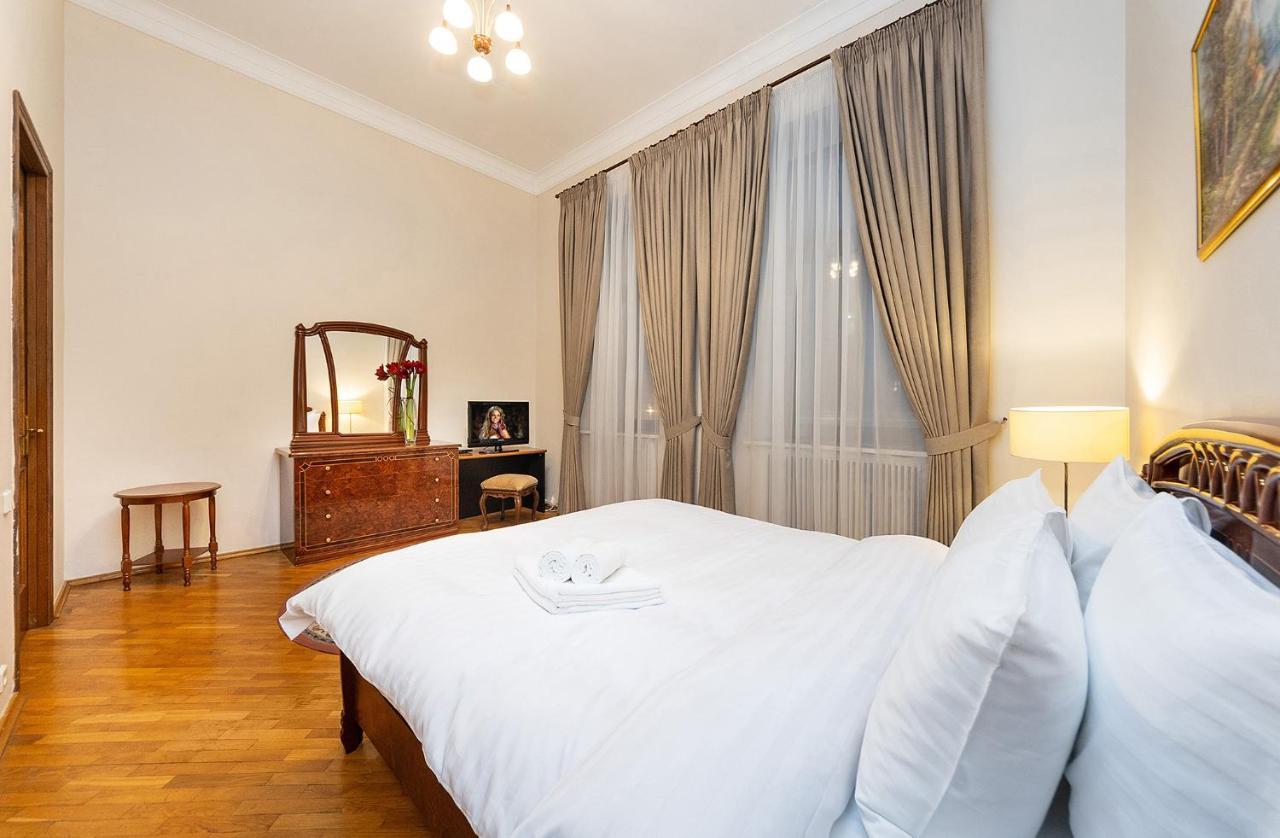 Kiev 24 Apartments Екстер'єр фото