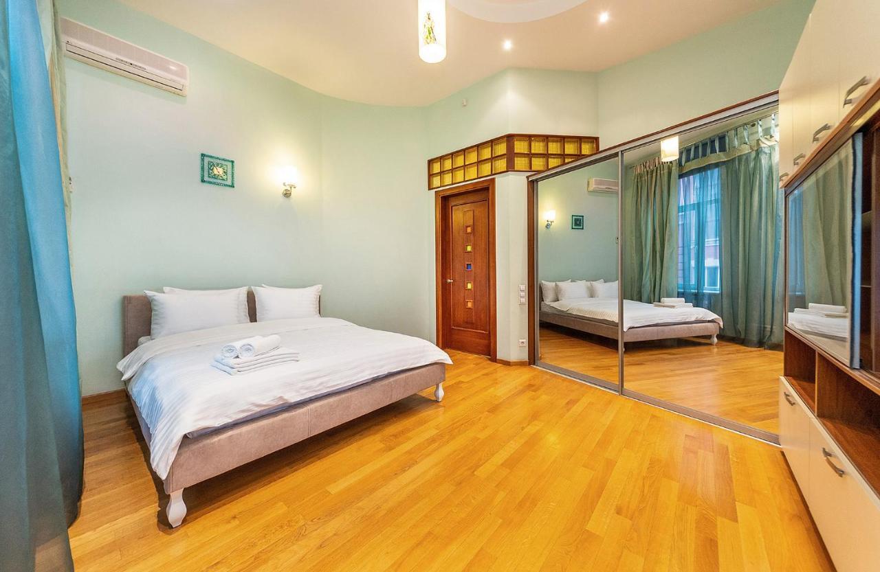 Kiev 24 Apartments Екстер'єр фото